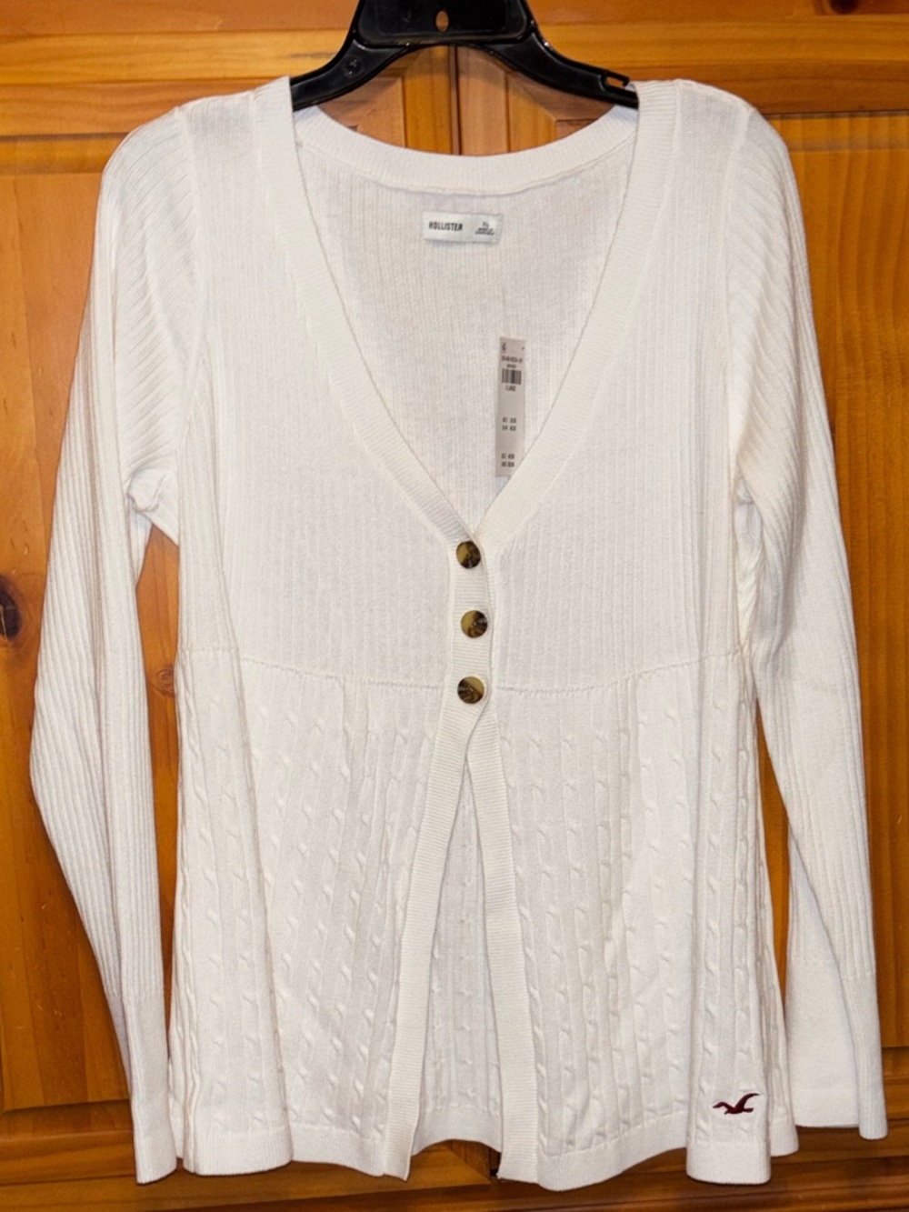 NWT Hollister White Ribbed V-Neck Button Cardigan XL